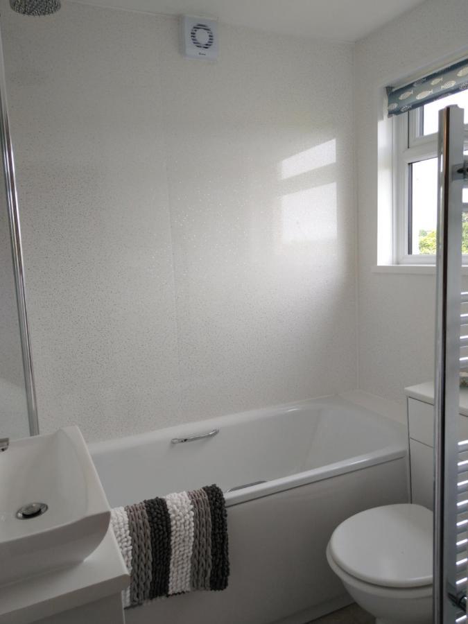 Brading Mulberry Lawn Apartments מראה חיצוני תמונה